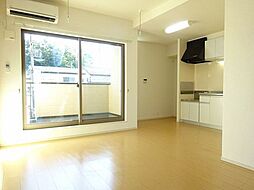 ラ・フォンテ 2階1LDKのリビング/ダイニング