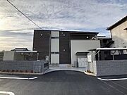 近鉄長島駅より徒歩15分 2階 築2年11ヶ月の賃貸物件