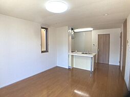 リーフガーデンハイツ　B 102 1階1LDKのリビング/ダイニング