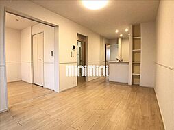 シオン　III 2階2LDKのリビング/ダイニング