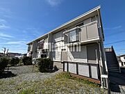 桑名駅よりバス15分 徒歩1分 築36年11ヶ月 2階建の賃貸物件