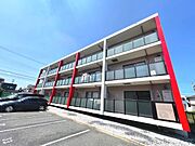東員駅より徒歩11分 築19年5ヶ月 3階建の賃貸物件