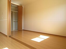 マエストロ伊勢 3階1LDKのリビング/ダイニング