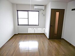 シャトーナツヤマ勢田 1階1Kのリビング/ダイニング