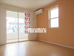 アウローラＡ 1階1LDKのリビング/ダイニング