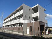 伊勢市駅より徒歩30分 築11年2ヶ月 3階建の賃貸物件