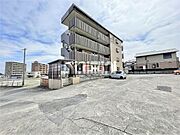 亀山駅より徒歩33分 3階 築32年8ヶ月の賃貸物件