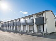 関駅より徒歩17分 築18年11ヶ月 2階建の賃貸物件