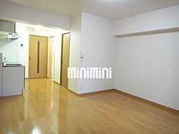 フラワーパーク 1階ワンルームのリビング/ダイニング