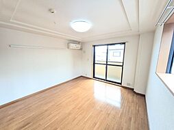 ラポール和田 1階1Kのリビング/ダイニング