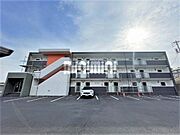 井田川駅より徒歩3分 築17年3ヶ月 3階建の賃貸物件