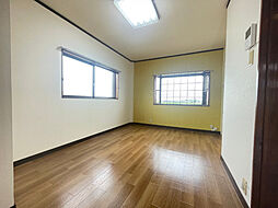 ロイヤルコーポ