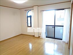 アイウォーラ 2階2LDKのリビング/ダイニング