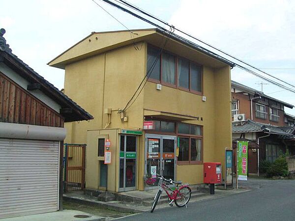 画像12:郵便局「滝川郵便局まで930m」