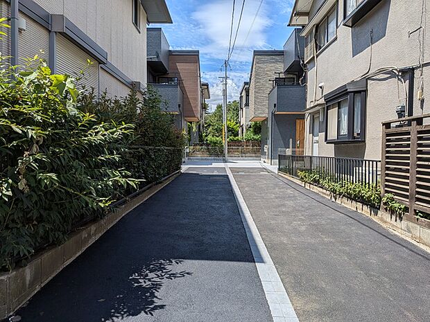 小学校・中学校・保育園が徒歩5分圏内に揃っており、子育て環境良好◎