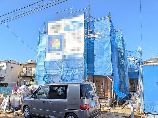 カースペース2台分(車種による)