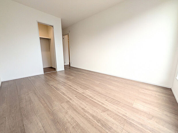 WIC付きの主寝室