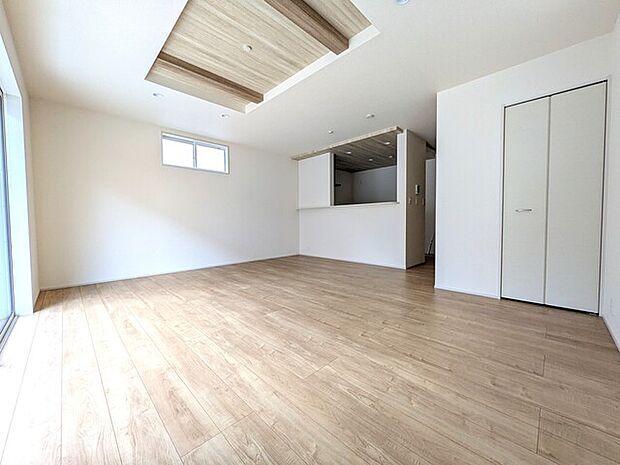 家族みんなが集まるLDKは約19帖