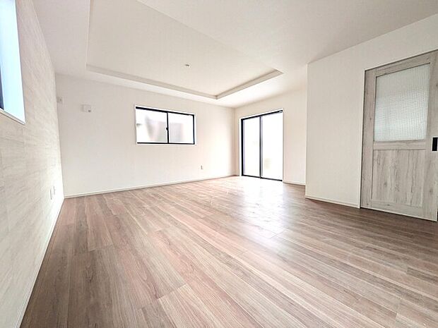 家族みんなが集まるLDKは広めの約21.3帖