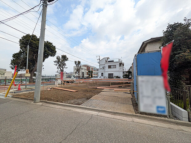 駐車スペース2台分(車種制限あり)