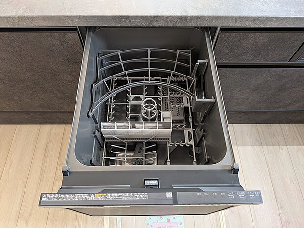 洗い物の時短に大活躍するビルトイン食洗機