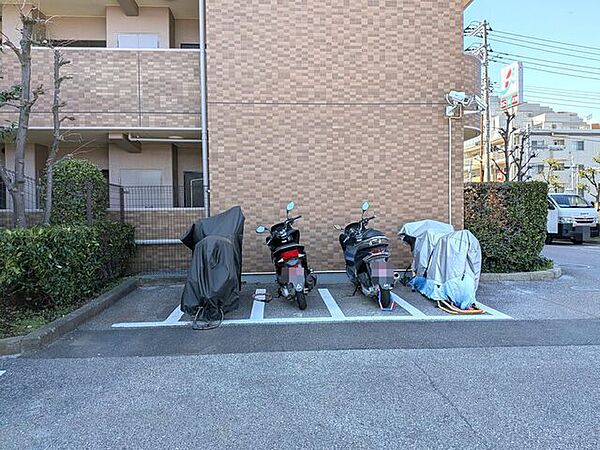 バイク置き場