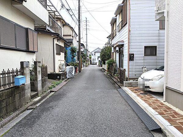 小中学校ともに徒歩10分圏内、閑静な住宅地でファミリー世帯も安心の住環境です