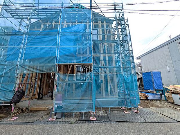南西側道路に面しており陽当たり良好◎