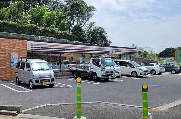 セブンイレブン船橋田喜野井4丁目店500m徒歩7分