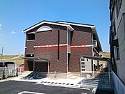 高槻市駅よりバス18分 徒歩7分 1階 築9年4ヶ月の賃貸物件