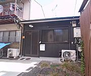 北野白梅町駅より徒歩18分 築37年10ヶ月の賃貸物件