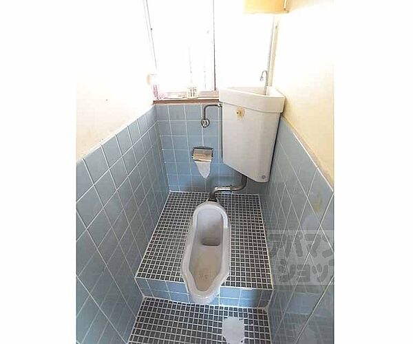 画像7:和式トイレ