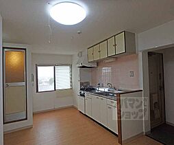 京都市営烏丸線 今出川駅 徒歩10分の賃貸マンション 1階2DKのリビング/ダイニング