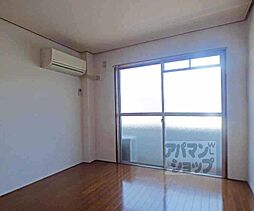 京阪本線 出町柳駅 徒歩27分の賃貸マンション 4階1DKのリビング/ダイニング