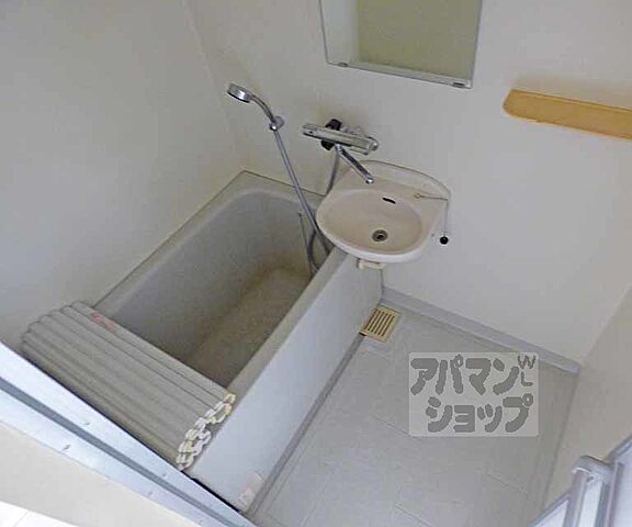 浴室