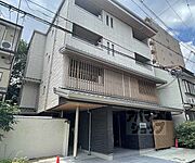 二条駅より徒歩13分 4階 築5年8ヶ月の賃貸物件