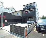 今出川駅より徒歩24分 築12年8ヶ月 3階建の賃貸物件