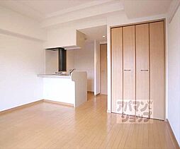 京阪本線 出町柳駅 徒歩17分の賃貸マンション 2階1Kのリビング/ダイニング