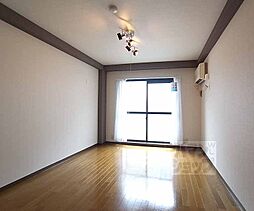 グランドールワタナベII 708 3階1Kのリビング/ダイニング