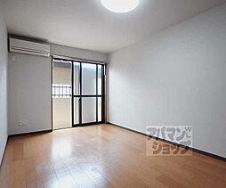 京都市営烏丸線 今出川駅 徒歩15分の賃貸マンション 1階1Kのリビング/ダイニング