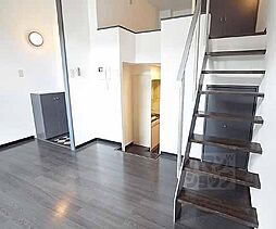 叡山電鉄鞍馬線 市原駅 徒歩4分の賃貸マンション 1階1Kのリビング/ダイニング