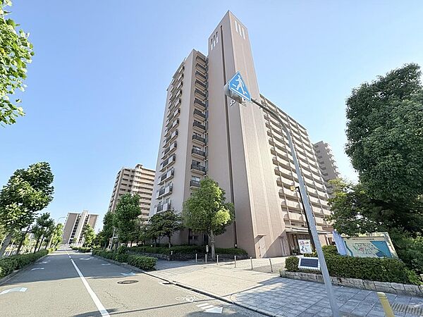 外観：327002855334