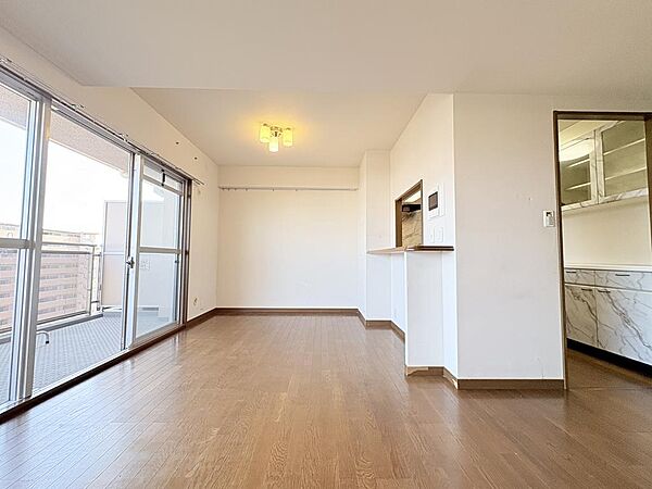 ●LDK約16帖陽当り・風通し・眺望良好なお部屋です。