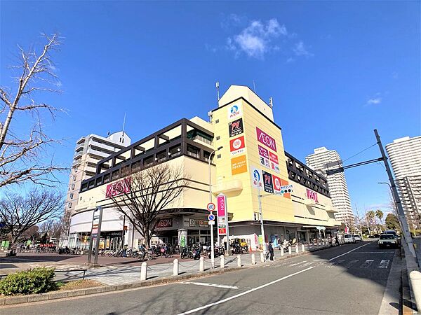 ●お買物情報イオン高見店　徒歩3分