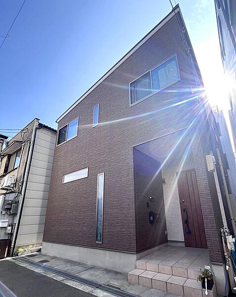 外観：327002205479