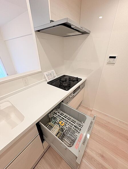 ●食洗機付き 日常の家事の負担を軽減してくれます。