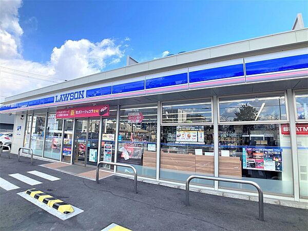 ●ローソン御幣島三丁目店…徒歩5分