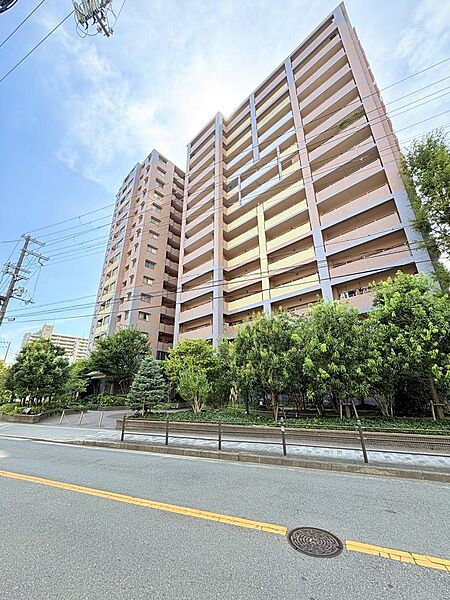 ●総戸数111戸の大規模マンションです。