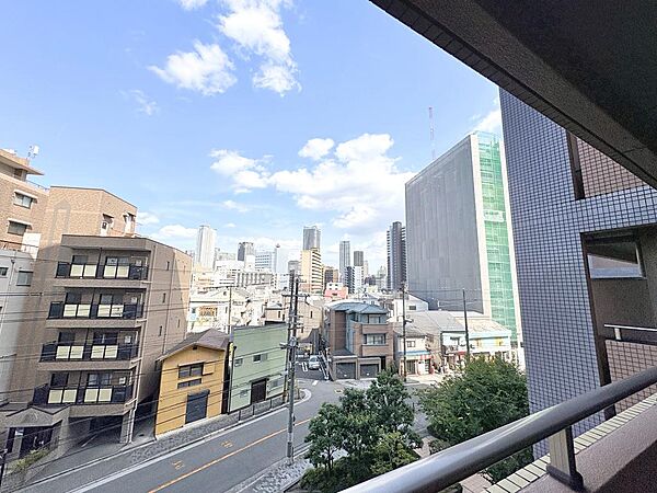 ●室内からの眺望です。（東向き）