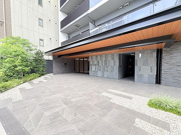 ●現地　エントランス